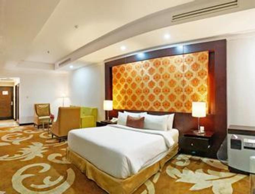 Grand Basko Hotel Паданг Экстерьер фото